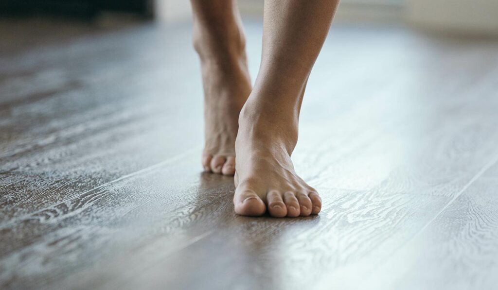 Bare feet on heated floor